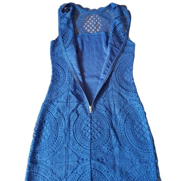 I.N. SAN FRANCISCO BLUE LACE DRESS SIZE 9 - Picture 5 of 10